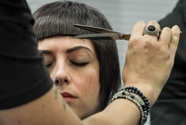 le tendenze del 2024 per il taglio dei capelli
